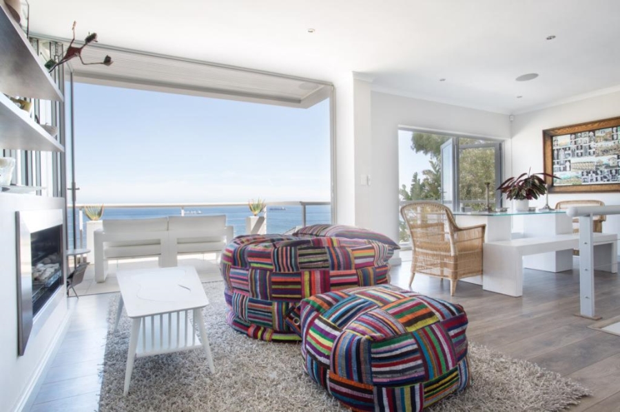 3 Bedroom Property for Sale in Bantry Bay Western Cape